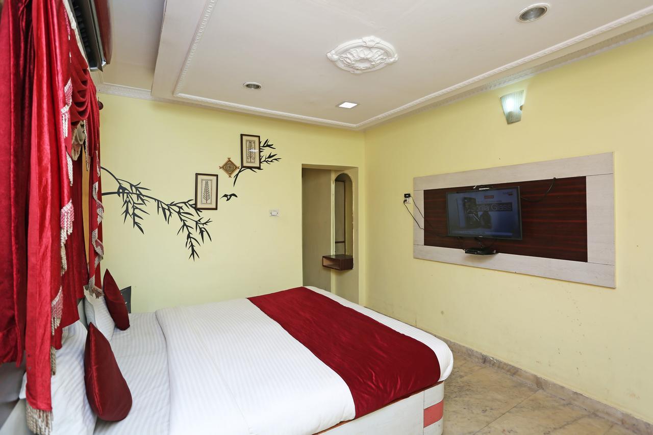 Hotel Oyo 4526 Jaydev Vihar Bhubaneswar Exterior foto