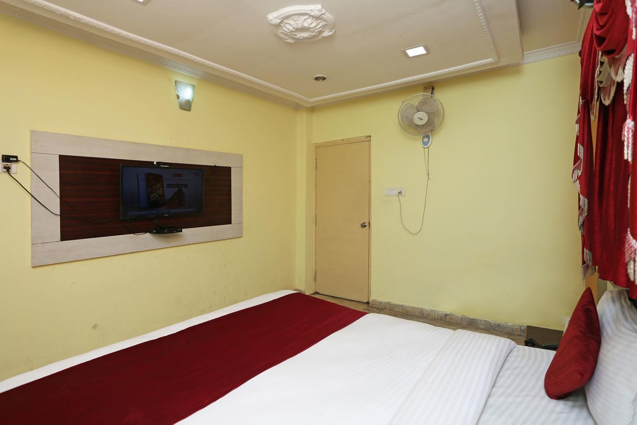 Hotel Oyo 4526 Jaydev Vihar Bhubaneswar Exterior foto